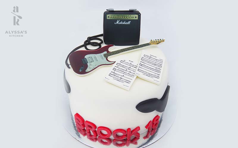 Alyssas-kitchen-Custom-cakes-northern-beaches-cake-4