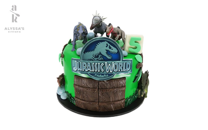Alyssas-kitchen-Custom-cakes-Jurassic-World-5-vegan-4