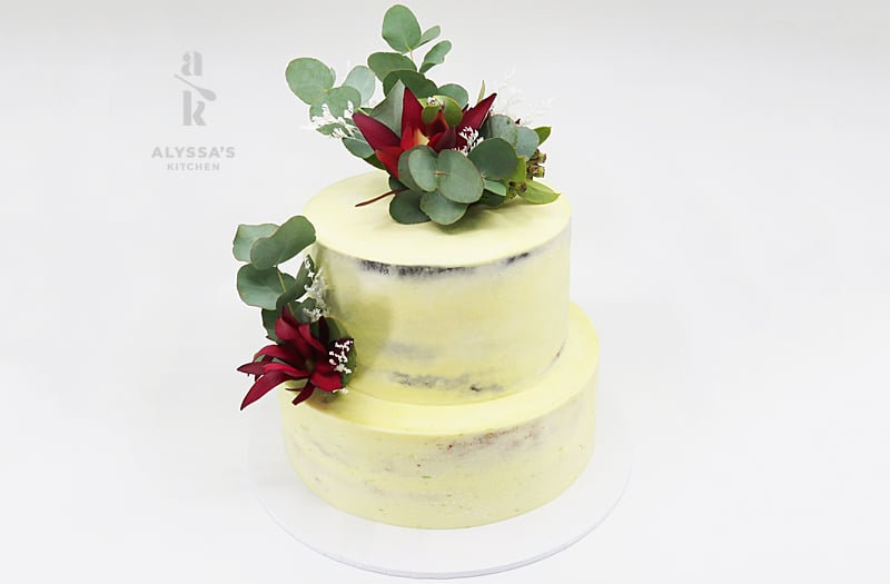 Wedding cake Native flowers